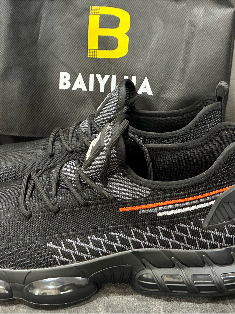 Men’s Baiyijia Steel Toe Shoes Size 11
